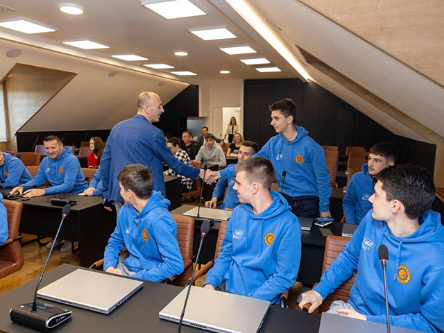 Petry čestita mladim sportašima                                                                                                                                                                                                                           